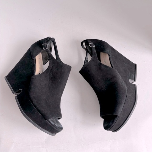 Via Spiga - Black Suede Peep Toe Platform Wedges Size 7 - Picture 1 of 10